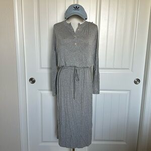 Grey dress